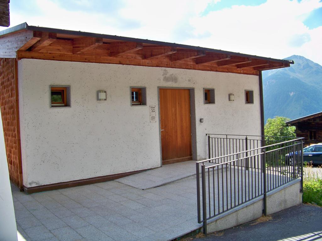 Gaestehaus Bichl Umhausen Exterior photo